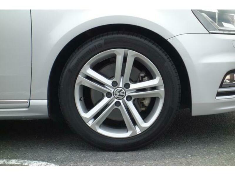 PASSAT VARIANT