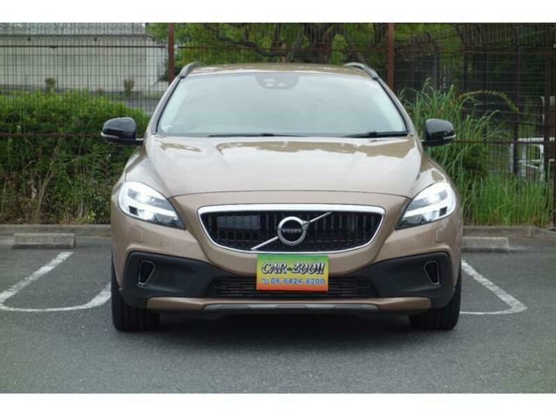 V40