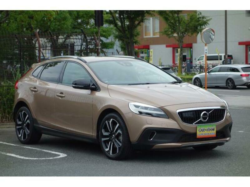 V40