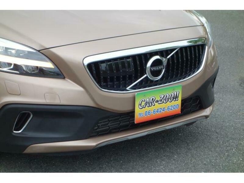 V40
