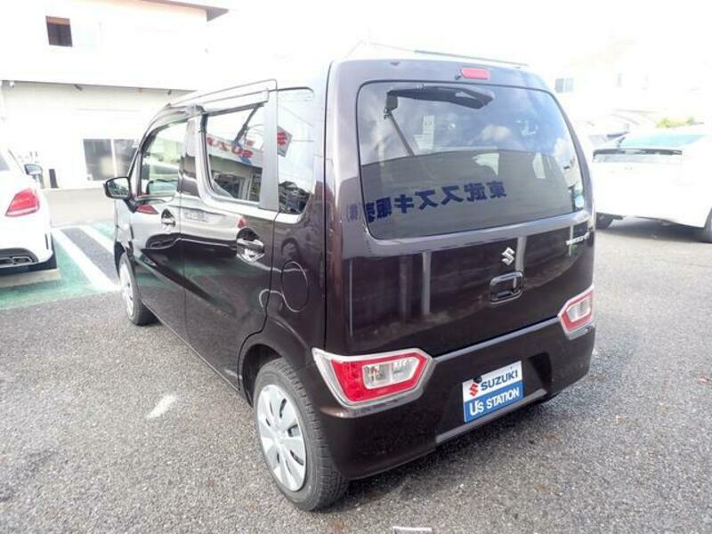 WAGON R