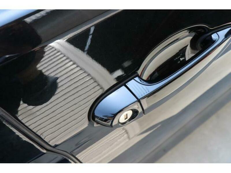 4 SERIES