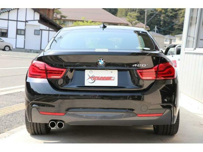 4 SERIES
