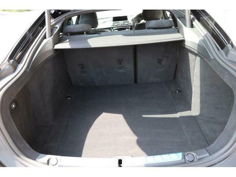 4 SERIES