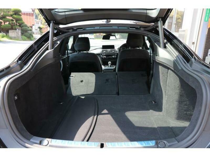 4 SERIES