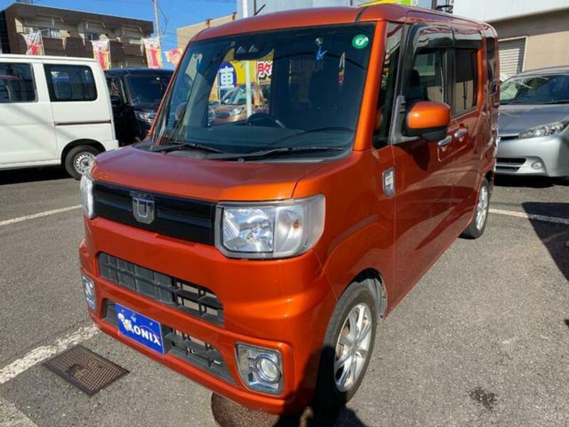 DAIHATSU WAKE