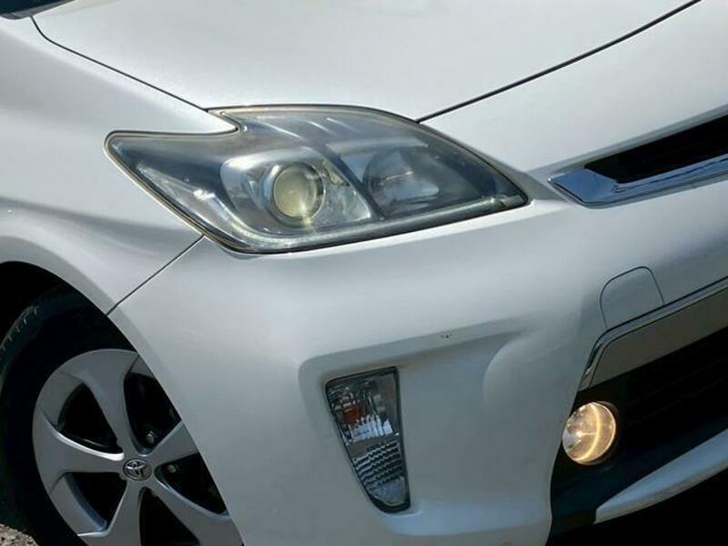 PRIUS PHV