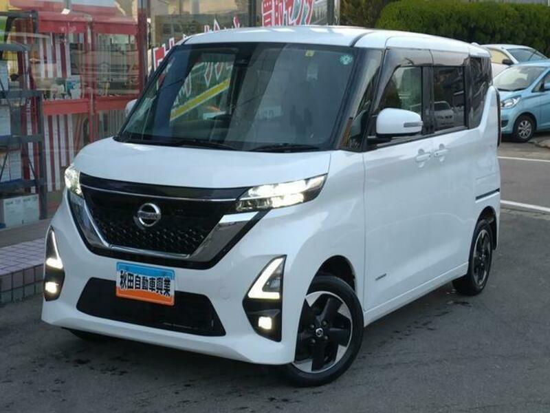 NISSAN ROOX