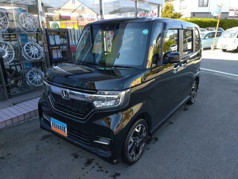 N BOX CUSTOM