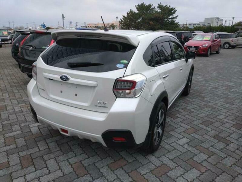 XV HYBRID