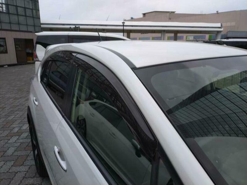 XV HYBRID