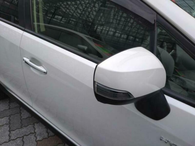 XV HYBRID
