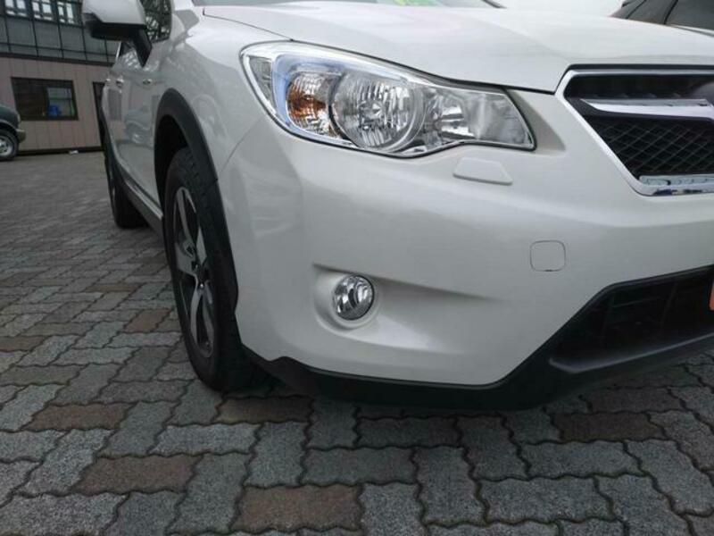 XV HYBRID