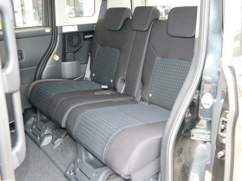 ROOMY
