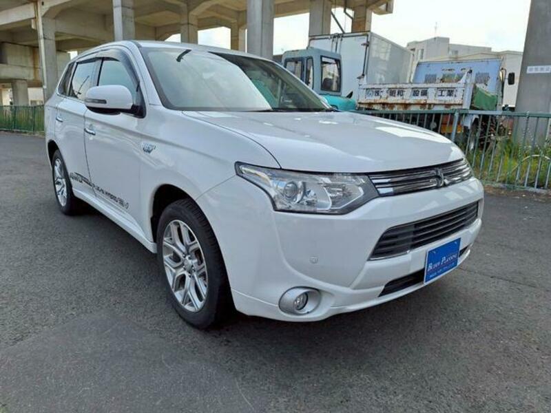 OUTLANDER PHEV
