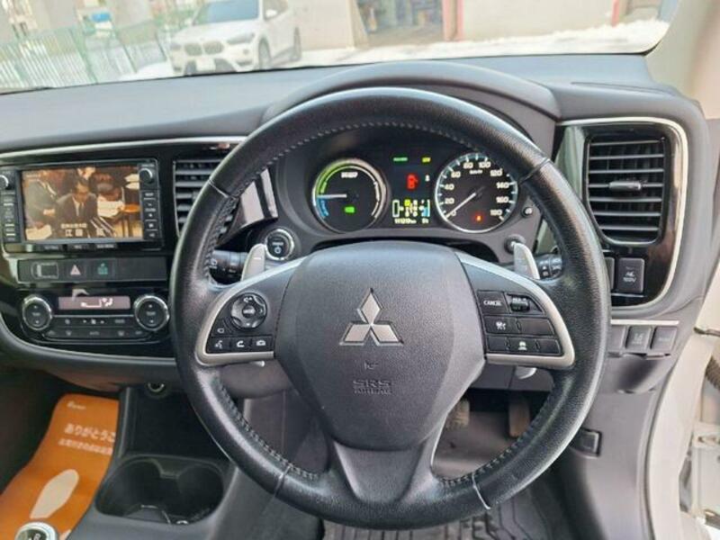 OUTLANDER PHEV