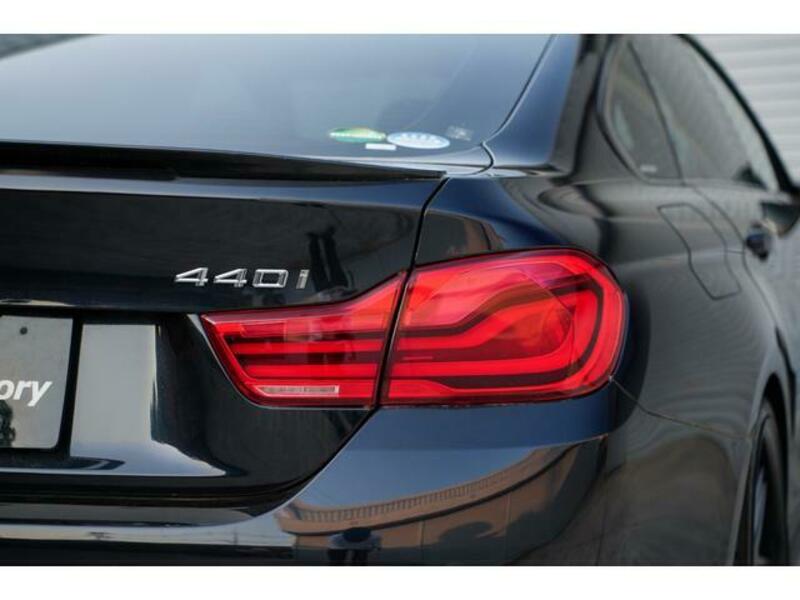 4 SERIES