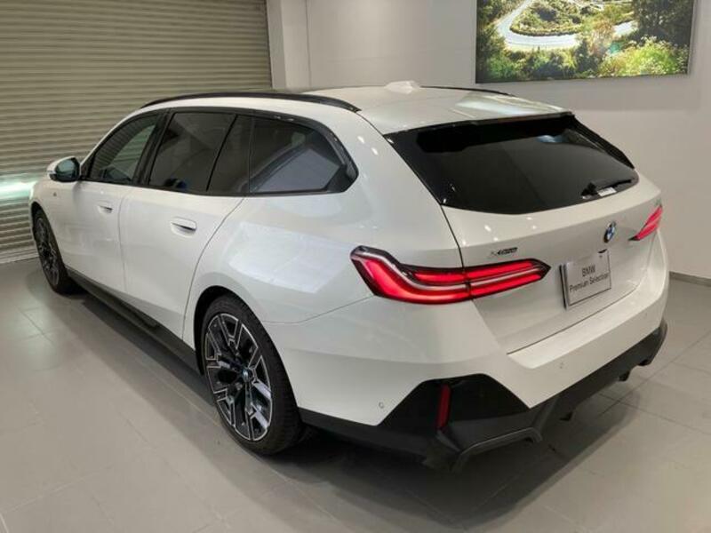 5 SERIES