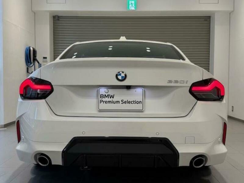 2 SERIES
