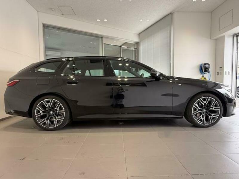 5 SERIES
