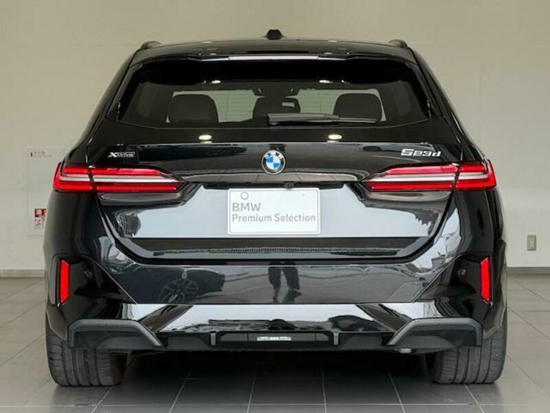 5 SERIES