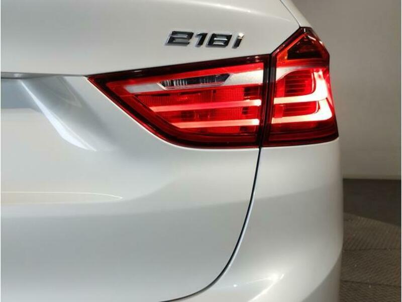 2 SERIES