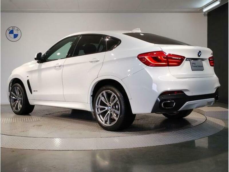 X6