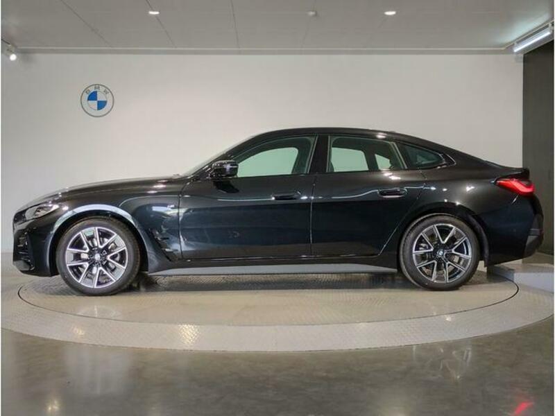 4 SERIES