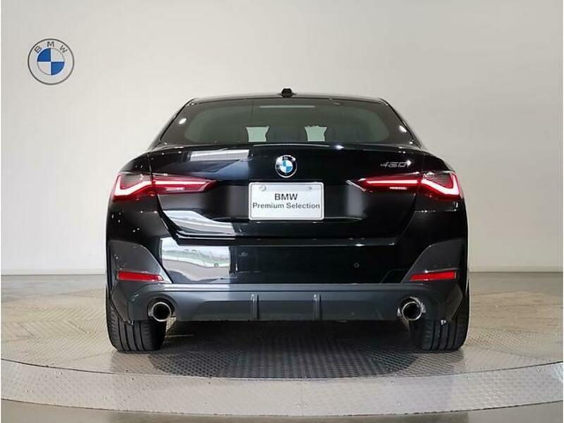 4 SERIES