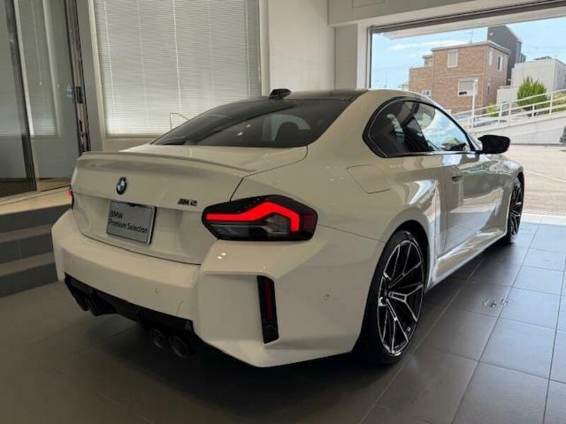 M2
