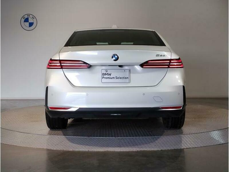 5 SERIES