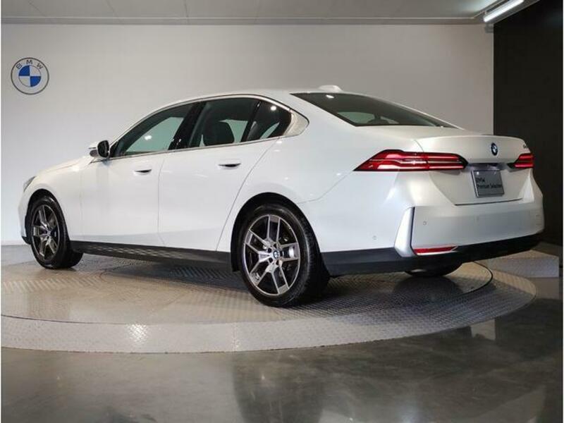 5 SERIES