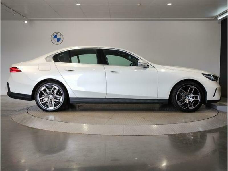 5 SERIES