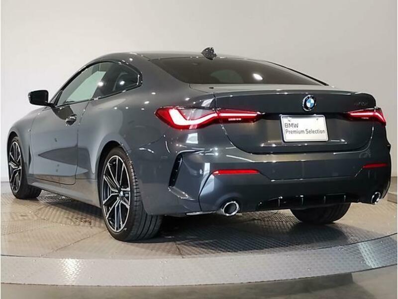 4 SERIES