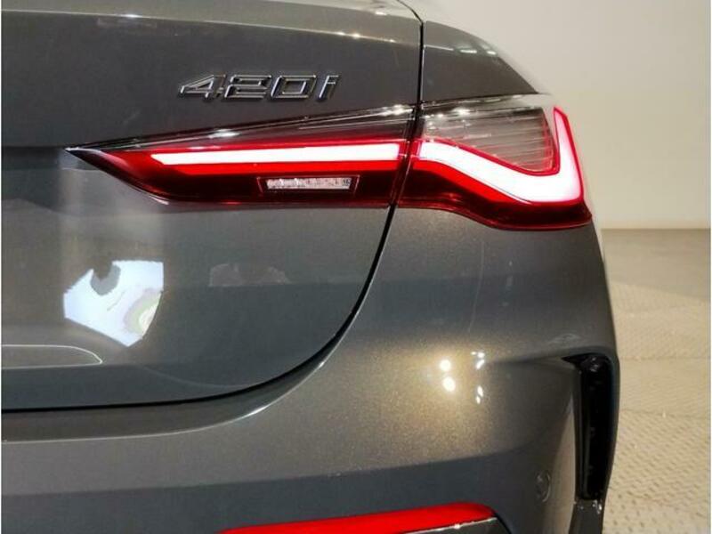 4 SERIES
