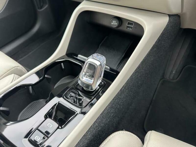 XC40