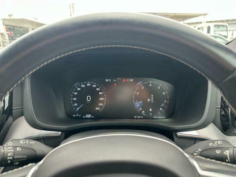 XC60