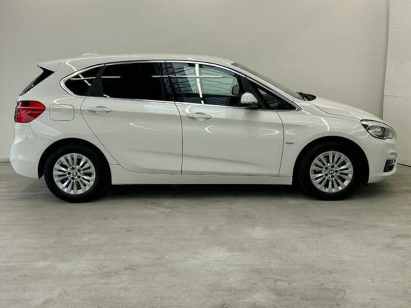 2 SERIES