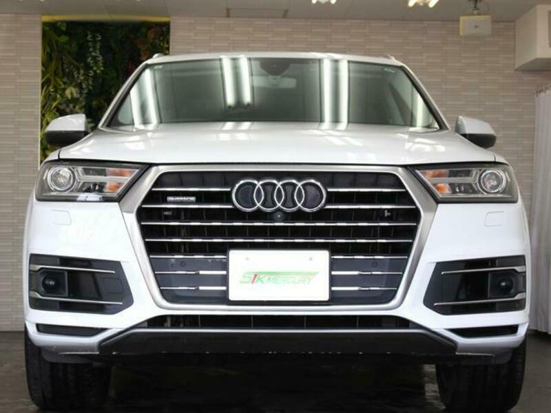 Q7