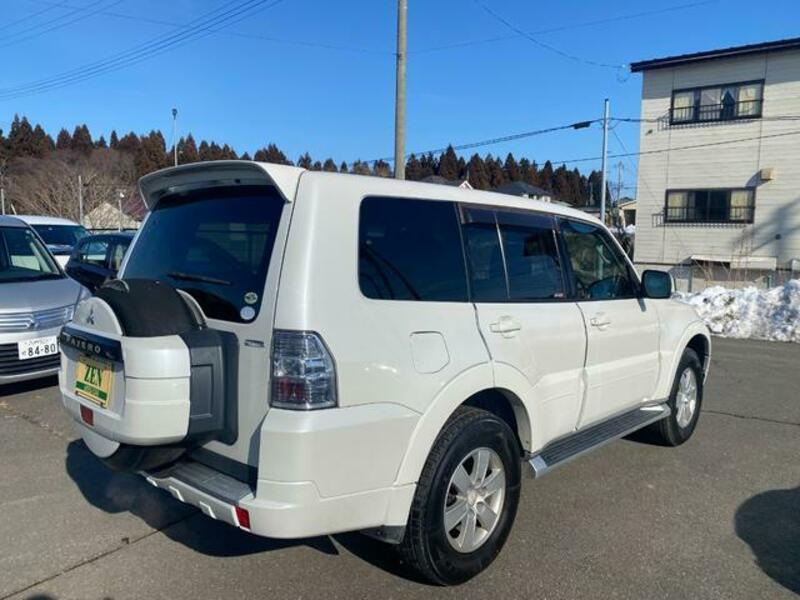 PAJERO