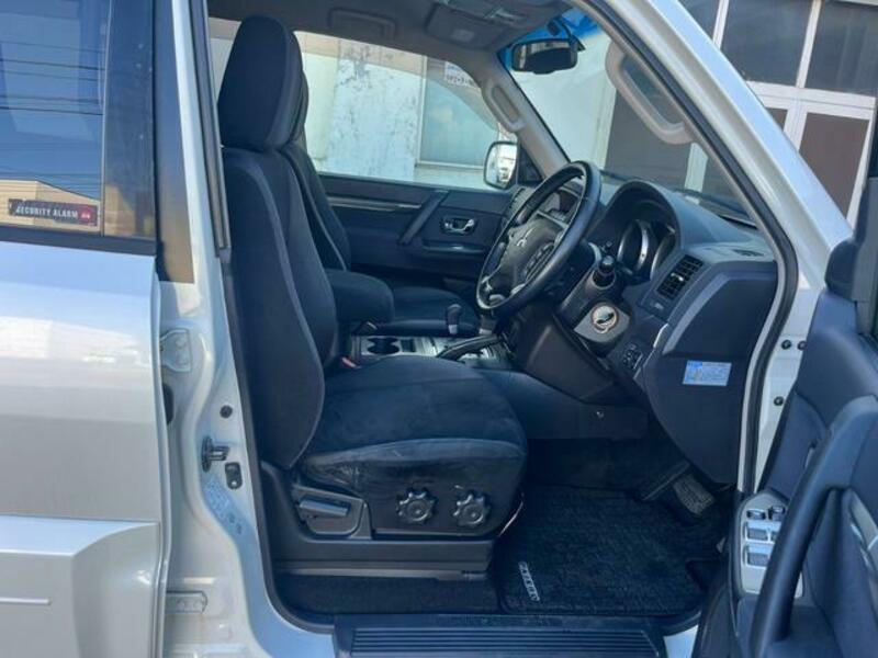 PAJERO