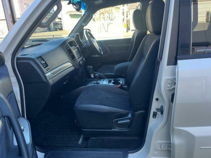 PAJERO