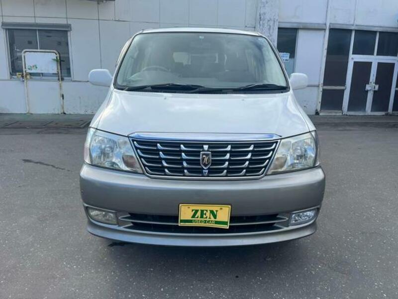 GRAND HIACE
