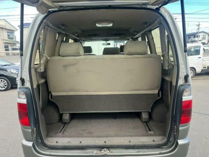 GRAND HIACE