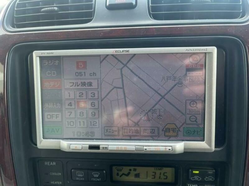 GRAND HIACE