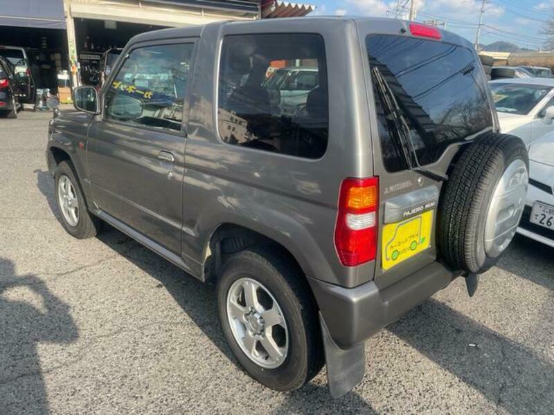 PAJERO MINI