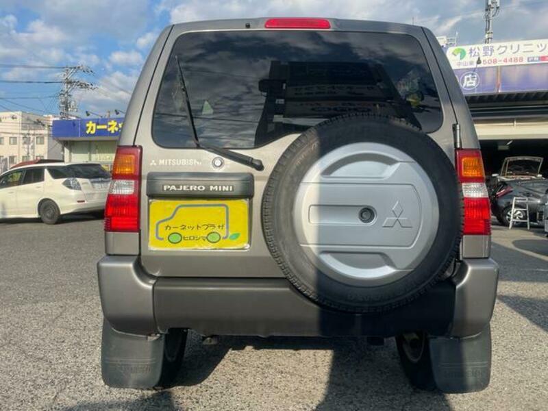 PAJERO MINI