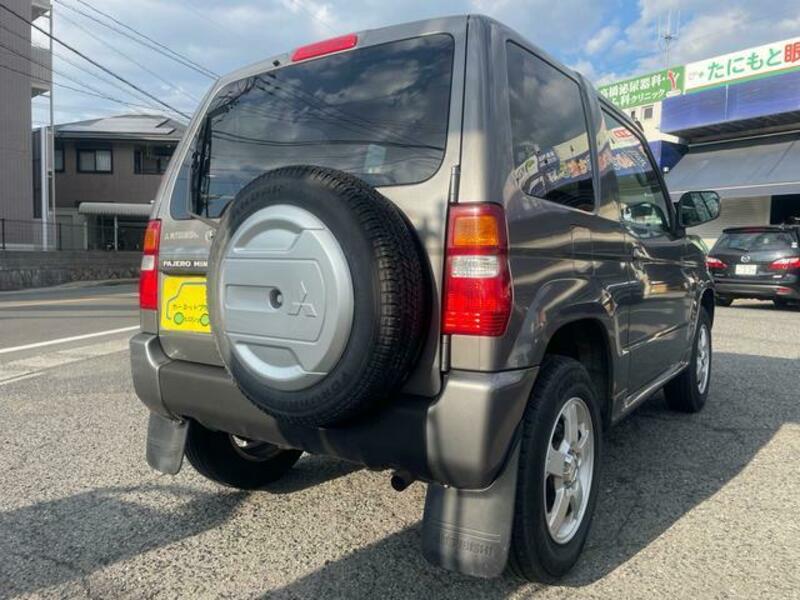 PAJERO MINI