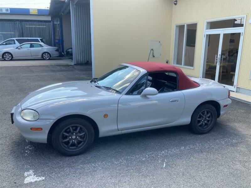 ROADSTER