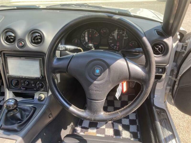 ROADSTER